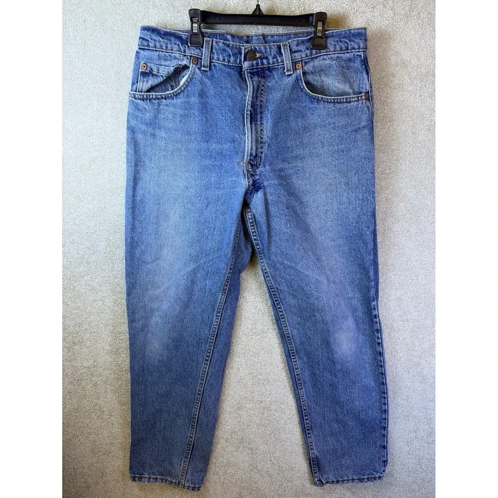 Vintage Levi's 550 Relaxed Fit Jeans Mens 34x30 Blue USA Made Tapered Leg FLAWS